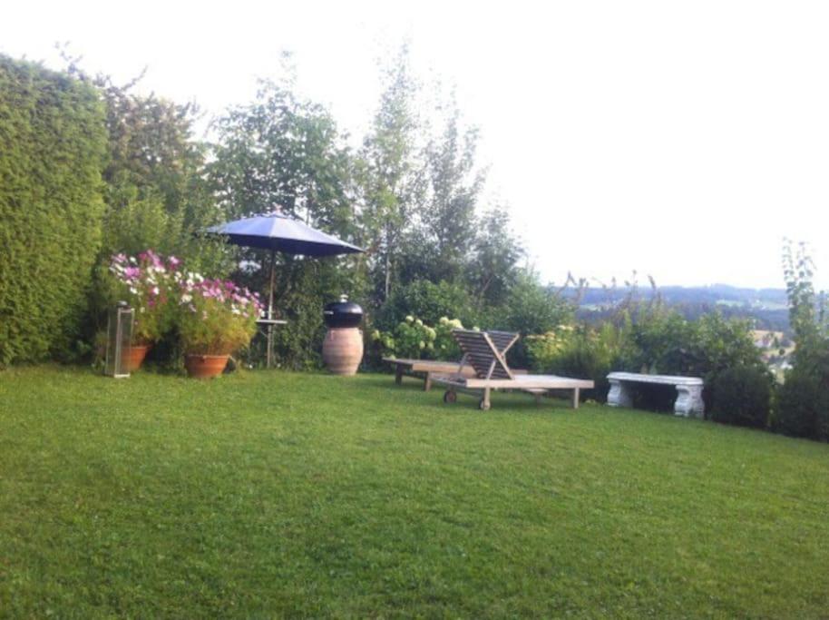 Charmantes Landhaus Mit Garten Und Traumhaftem Fernblick Thal  Kültér fotó